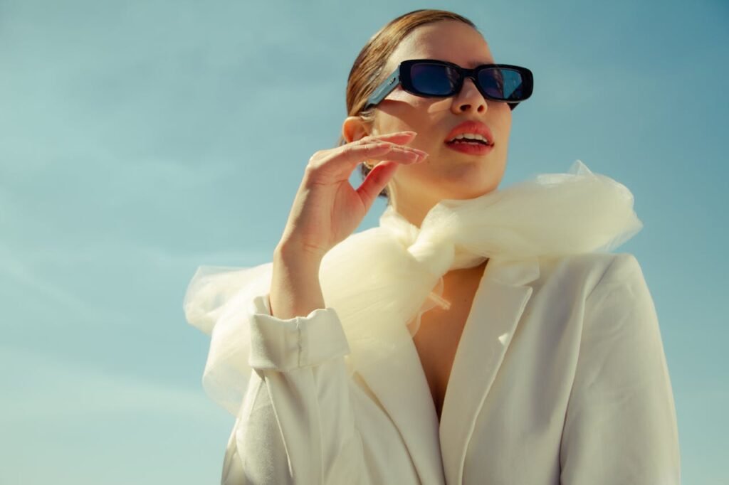 6 Charming Sunglasses Styles You Must Try - Slim Rectangular Sunglasses Sleek and Understated
