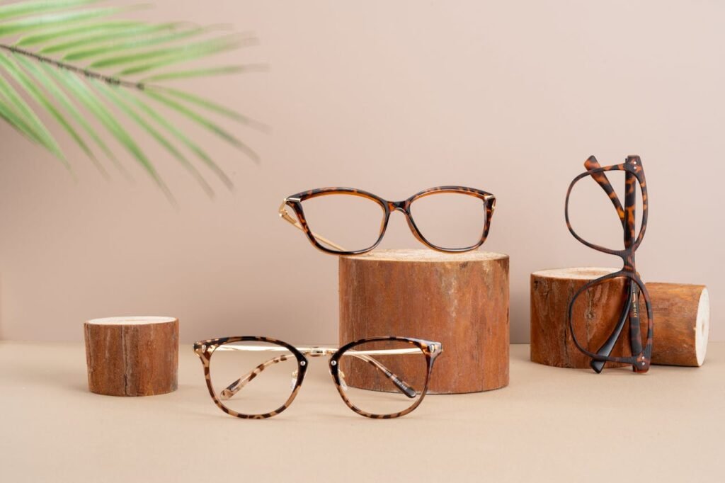 6 Charming Sunglasses Styles You Must Try - Tortoiseshell Frames Vintage Charm Meets Everyday Wear