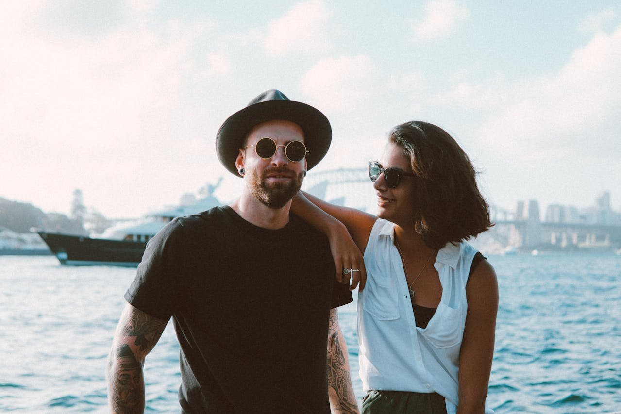 7 Audacious Sunglasses for a Daring Look
