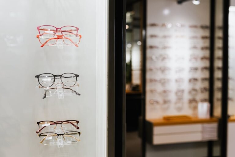 8 Awful Eyewear Choices You Should Ditch
